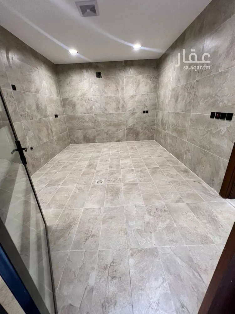 فيلا للبيع في شارع الموج بن ابي سهم, حي المنار, مدينة الدمام, المنطقة الشرقية صورة 3