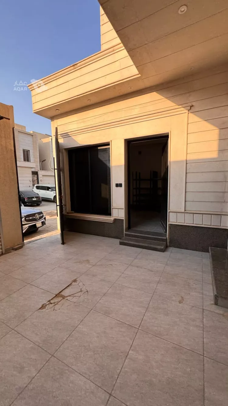 فيلا للإيجار في شارع جبل المحاصير, حي القادسية, مدينة الرياض, منطقة الرياض 2