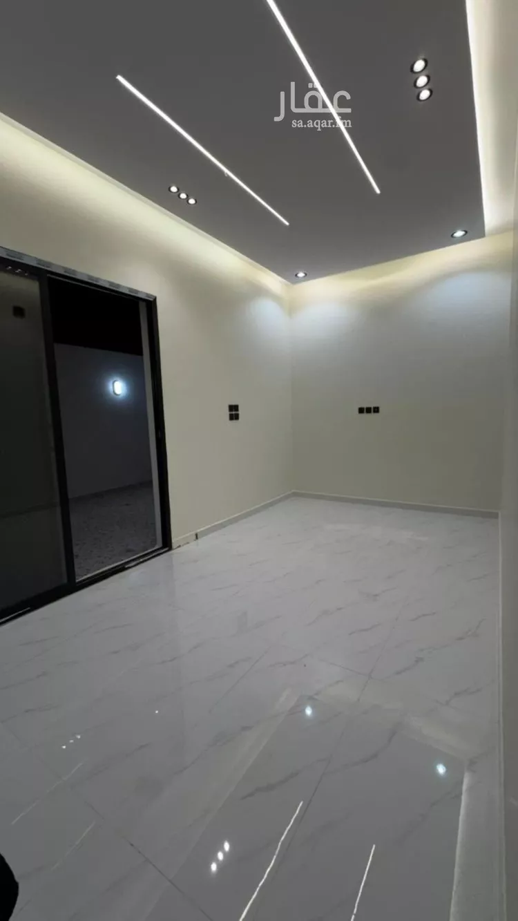 فيلا للبيع في شارع عياض بن خويلد , حي النظيم, مدينة الرياض, منطقة الرياض صورة 4