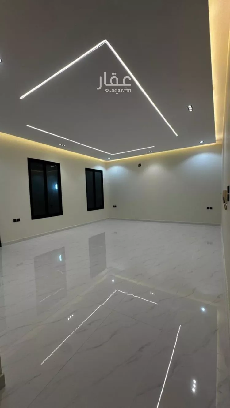 فيلا للبيع في شارع عياض بن خويلد , حي النظيم, مدينة الرياض, منطقة الرياض صورة 3