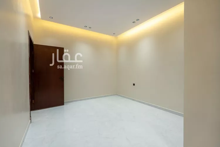 شقة للبيع في شارع محمد بن أبي السعادات, حي عكاظ, مدينة الرياض, منطقة الرياض 8