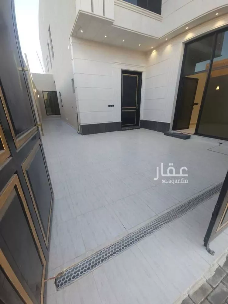 Floor for Sale in Riyadh An Nadhim