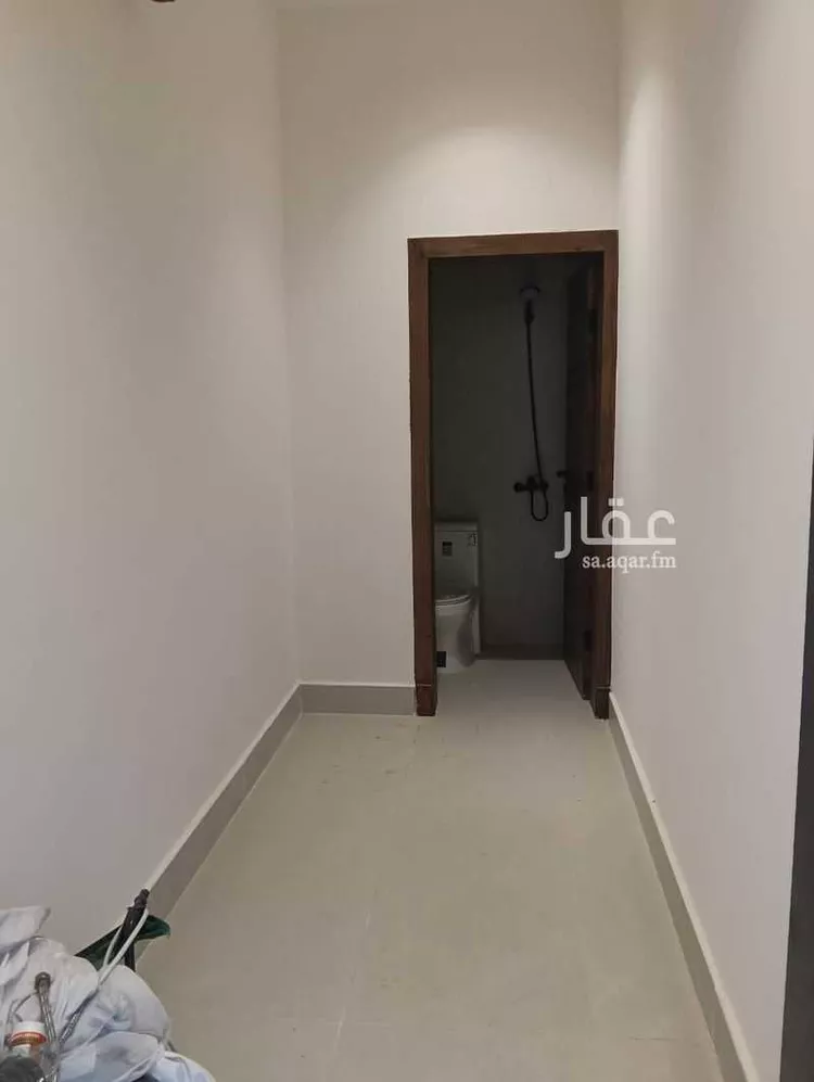 دور للبيع في شارع طريق الجنادرية, حي المعيزيلة, مدينة الرياض, منطقة الرياض 9