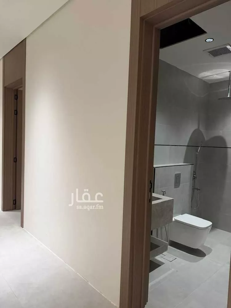 دور للبيع في شارع المعيزيلة, حي المعيزيلة, مدينة الرياض, منطقة الرياض 7