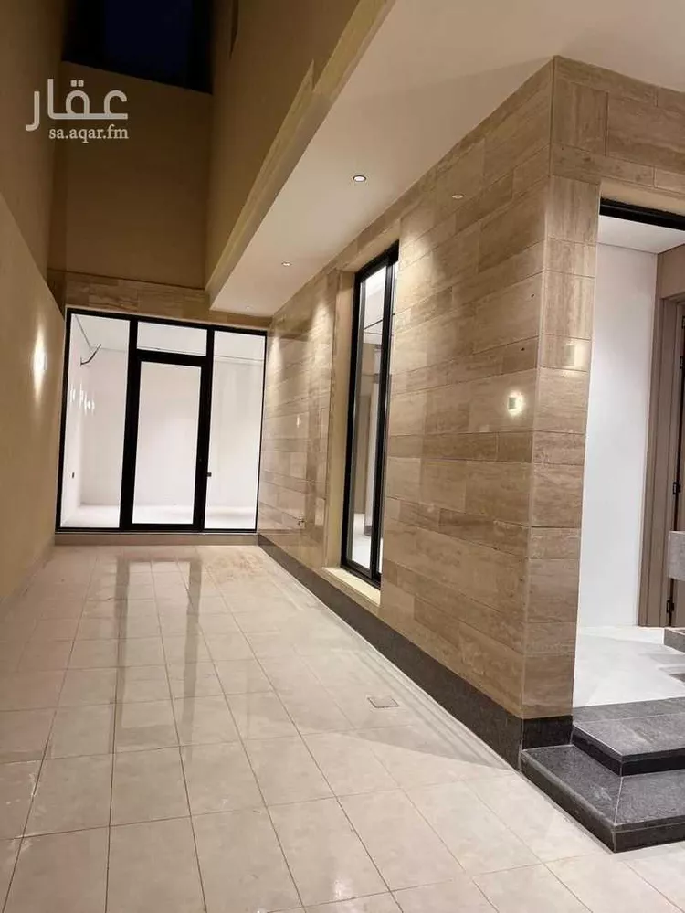 Floor for Sale in Riyadh Al Maizilah
