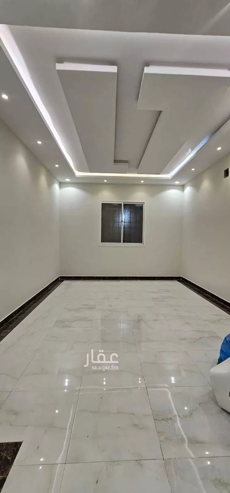 فيلا للبيع في شارع عمر مكرم, حي الرمال, مدينة الرياض, منطقة الرياض 17