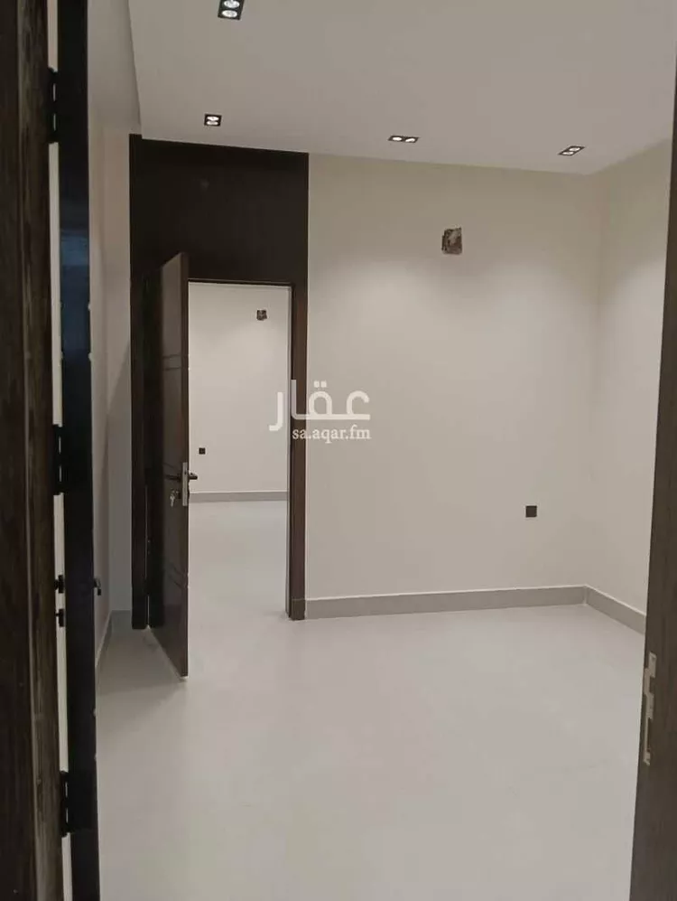 دور للبيع في شارع طريق الجنادرية, حي المعيزيلة, مدينة الرياض, منطقة الرياض صورة 4