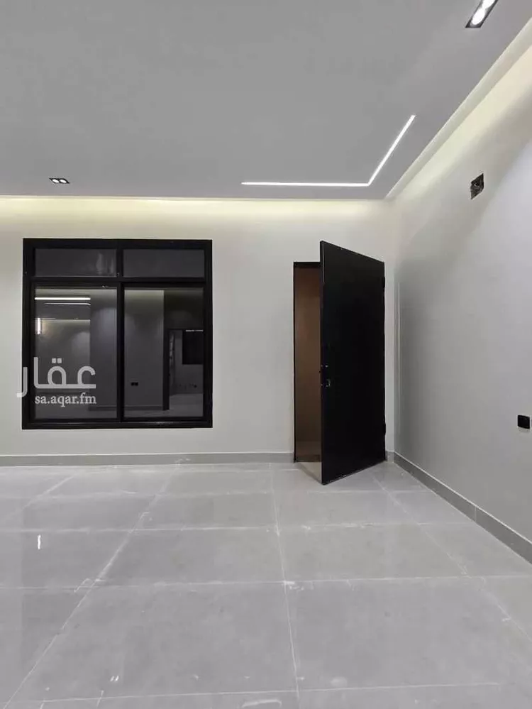 فيلا للبيع في شارع حمزة القبيطي, حي الرمال, مدينة الرياض, منطقة الرياض صورة 3