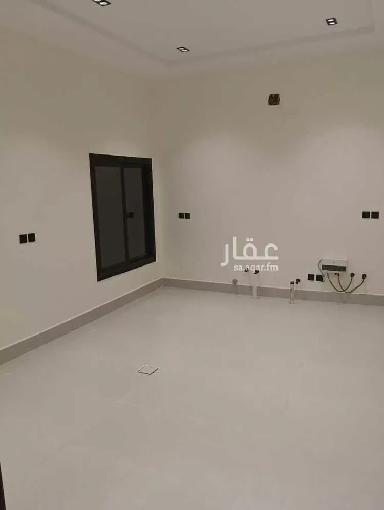 دور للبيع في شارع طريق الجنادرية, حي المعيزيلة, مدينة الرياض, منطقة الرياض صورة 3
