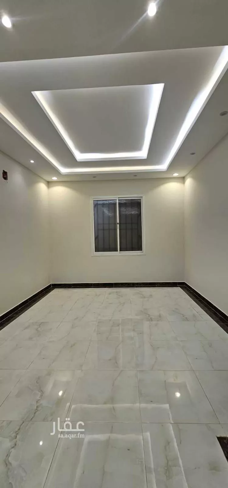 فيلا للبيع في شارع عمر مكرم, حي الرمال, مدينة الرياض, منطقة الرياض 9