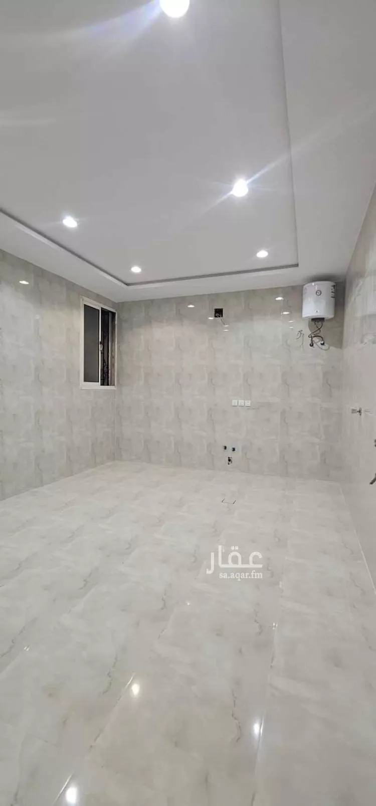 فيلا للبيع في شارع عمر مكرم, حي الرمال, مدينة الرياض, منطقة الرياض 11