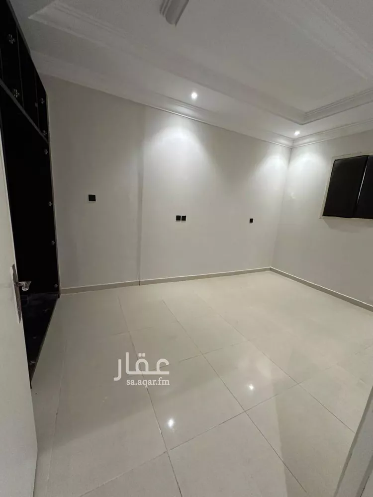 شقة للإيجار في شارع وادي البطحاء, حي الملقا, مدينة الرياض, منطقة الرياض صورة 2