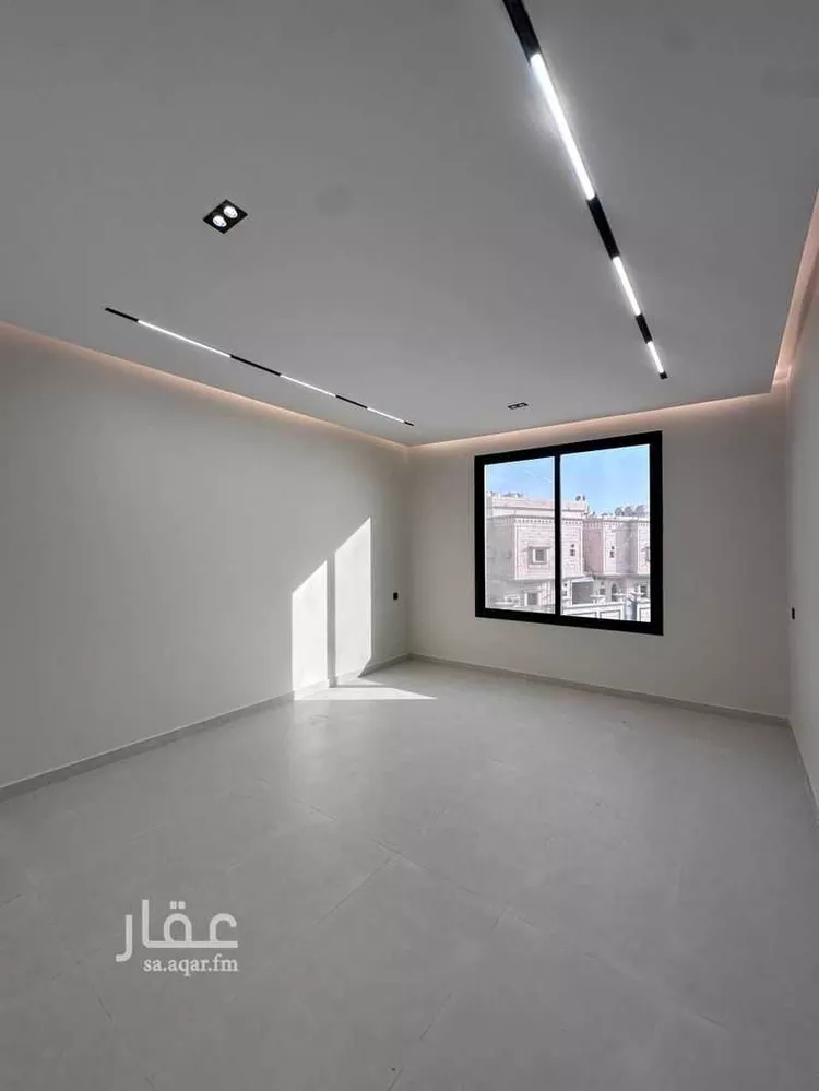 شقة للبيع في شارع عبدالله بن أبي طلحة, حي الحمراء, مدينة الجبيل, المنطقة الشرقية 8