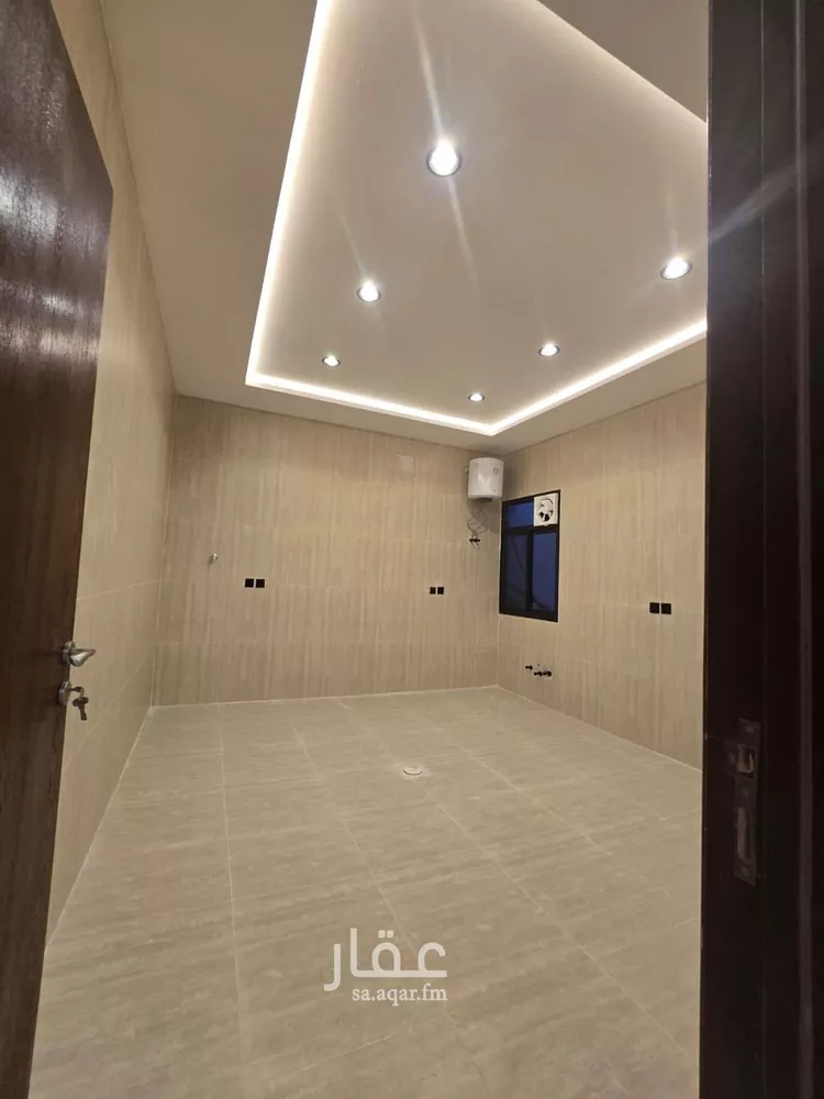 Floor for Sale in Riyadh Al Hazm 11
