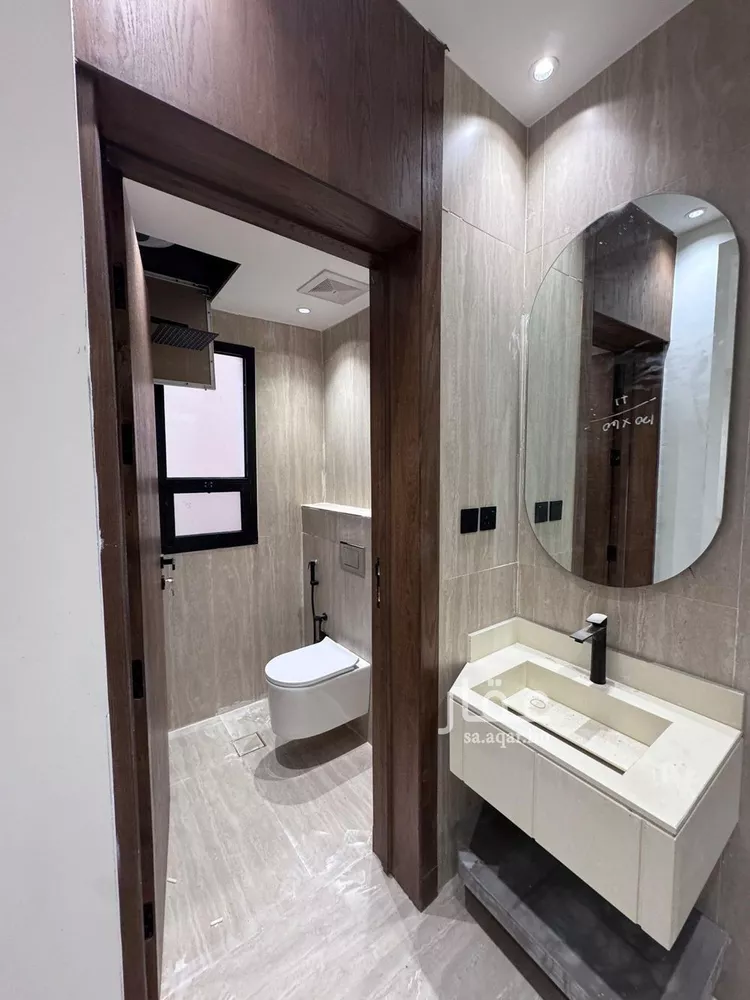 Floor for Sale in Riyadh Tuwaiq 12