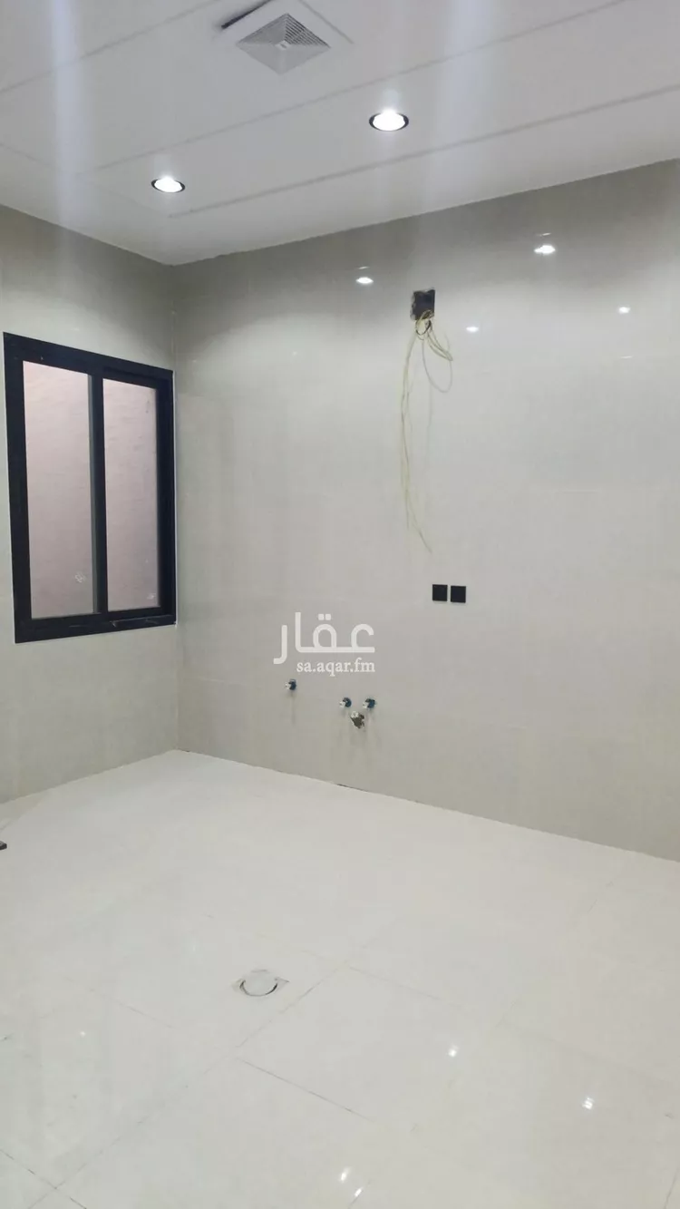 فيلا للبيع في شارع عكاظ عجلان, حي عكاظ, مدينة الرياض, منطقة الرياض 11