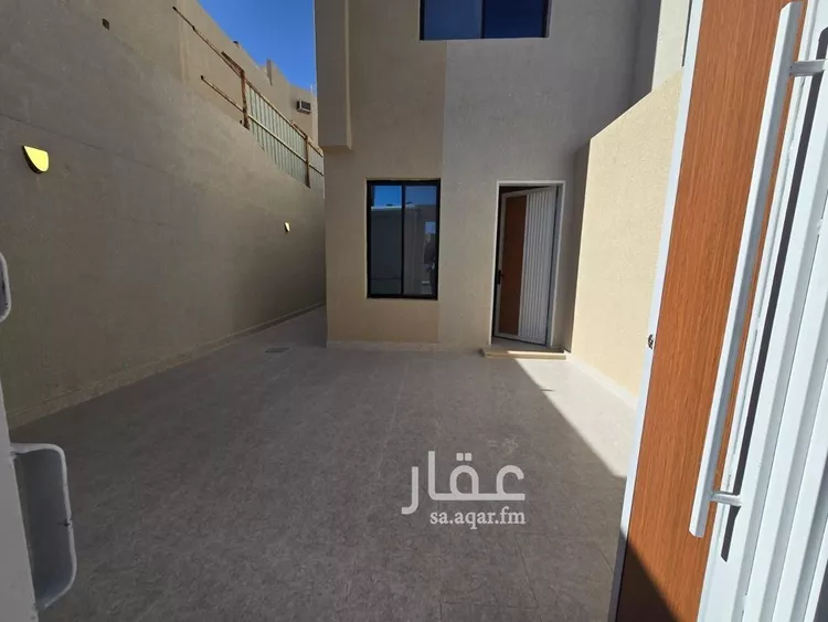 دور للبيع في شارع المبداء, حي الحزم, مدينة الرياض, منطقة الرياض صورة 3