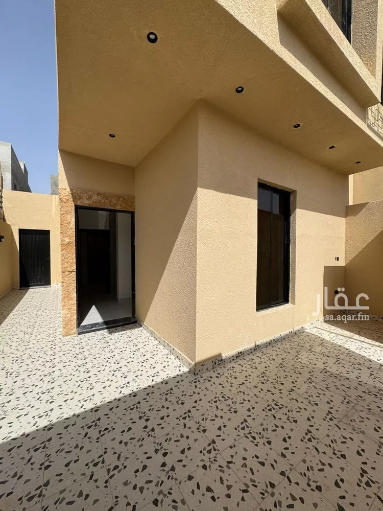 فيلا للبيع في شارع الأمير سعود بن محمد بن مقرن, حي طيبة, مدينة الرياض, منطقة الرياض