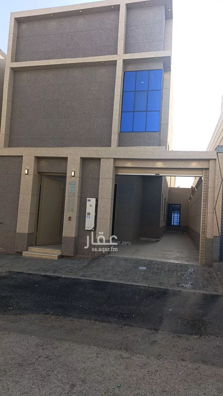 فيلا للبيع في شارع عكاظ عجلان, حي عكاظ, مدينة الرياض, منطقة الرياض 21