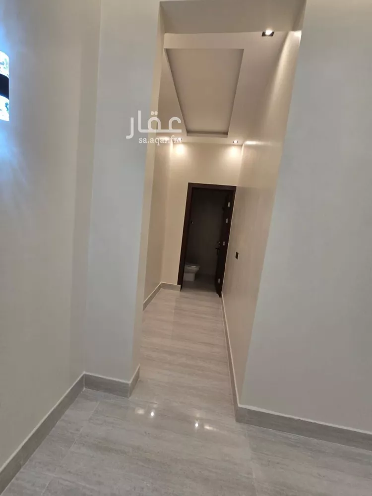 Floor for Sale in Riyadh Al Hazm 8