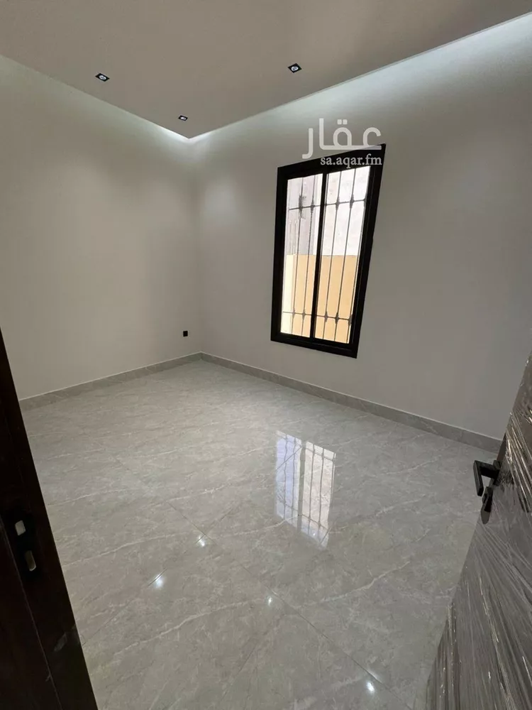 فيلا للبيع في شارع الأمير سعود بن محمد بن مقرن, حي طيبة, مدينة الرياض, منطقة الرياض صورة 4