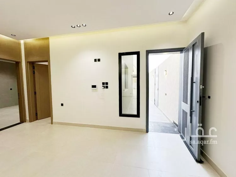 Floor for Sale in Riyadh Tuwaiq 17