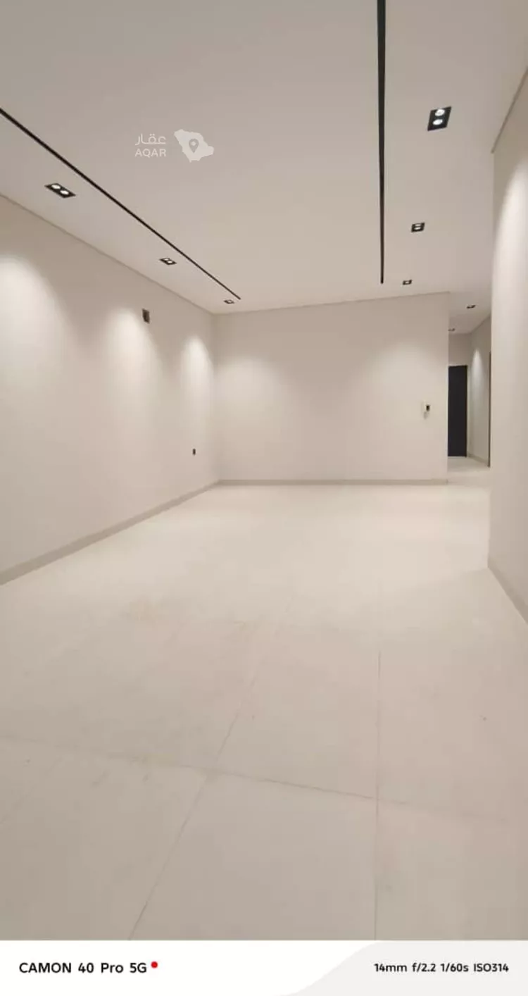 دور للبيع في شارع عبيدالله بن أبي الفرج, حي السويدي, مدينة الرياض, منطقة الرياض 9