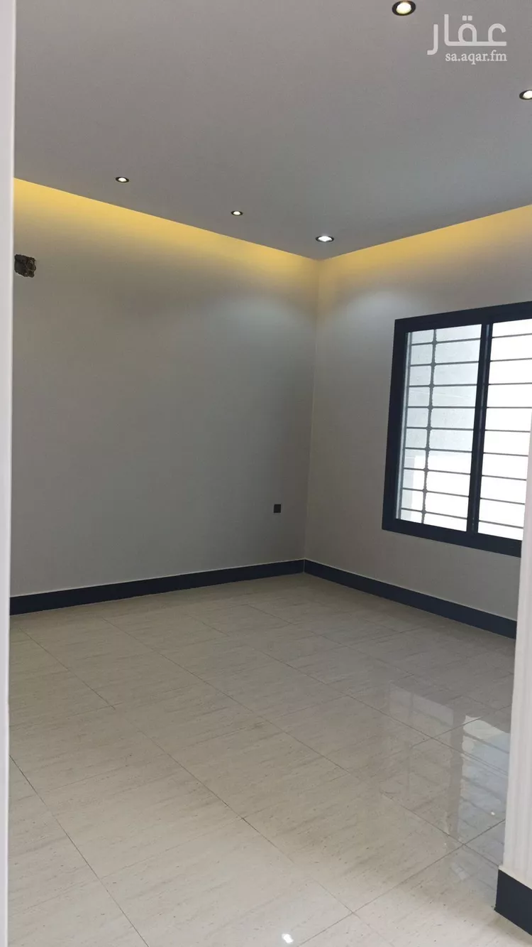 فيلا للبيع في شارع عكاظ عجلان, حي عكاظ, مدينة الرياض, منطقة الرياض 16