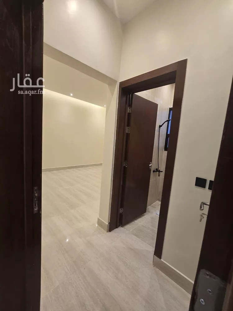 Floor for Sale in Riyadh Al Hazm 20