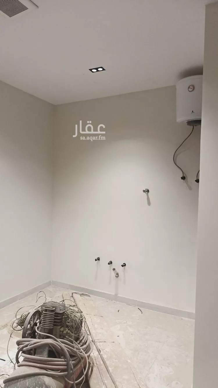 Floor for Sale in Riyadh Badr 10