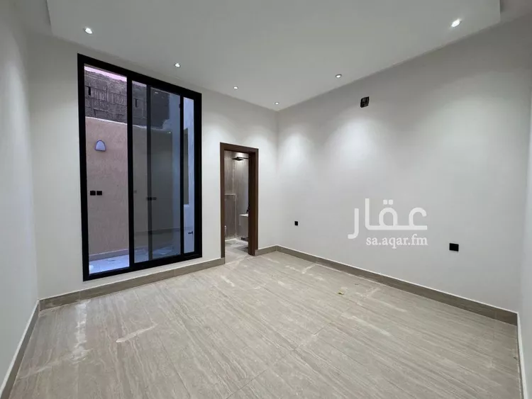 Floor for Sale in Riyadh Tuwaiq 8