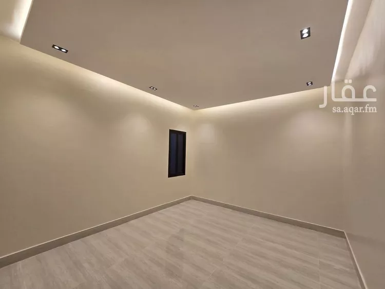 Floor for Sale in Riyadh Al Hazm 14