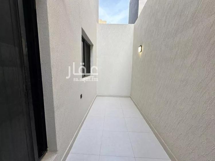 Floor for Sale in Riyadh Tuwaiq صورة 4