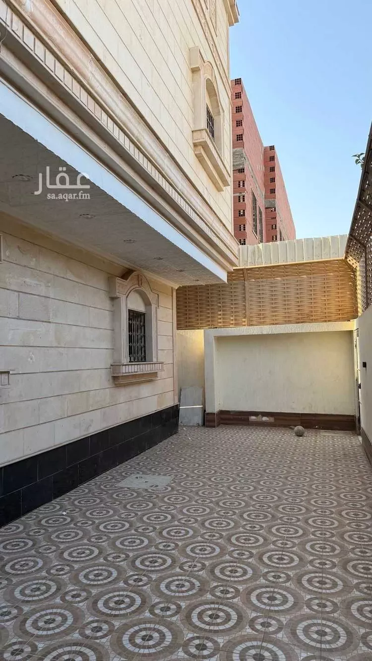 عمارة للبيع في شارع القرينية 74, حي القرينية, مدينة جدة, منطقة مكة المكرمة 5