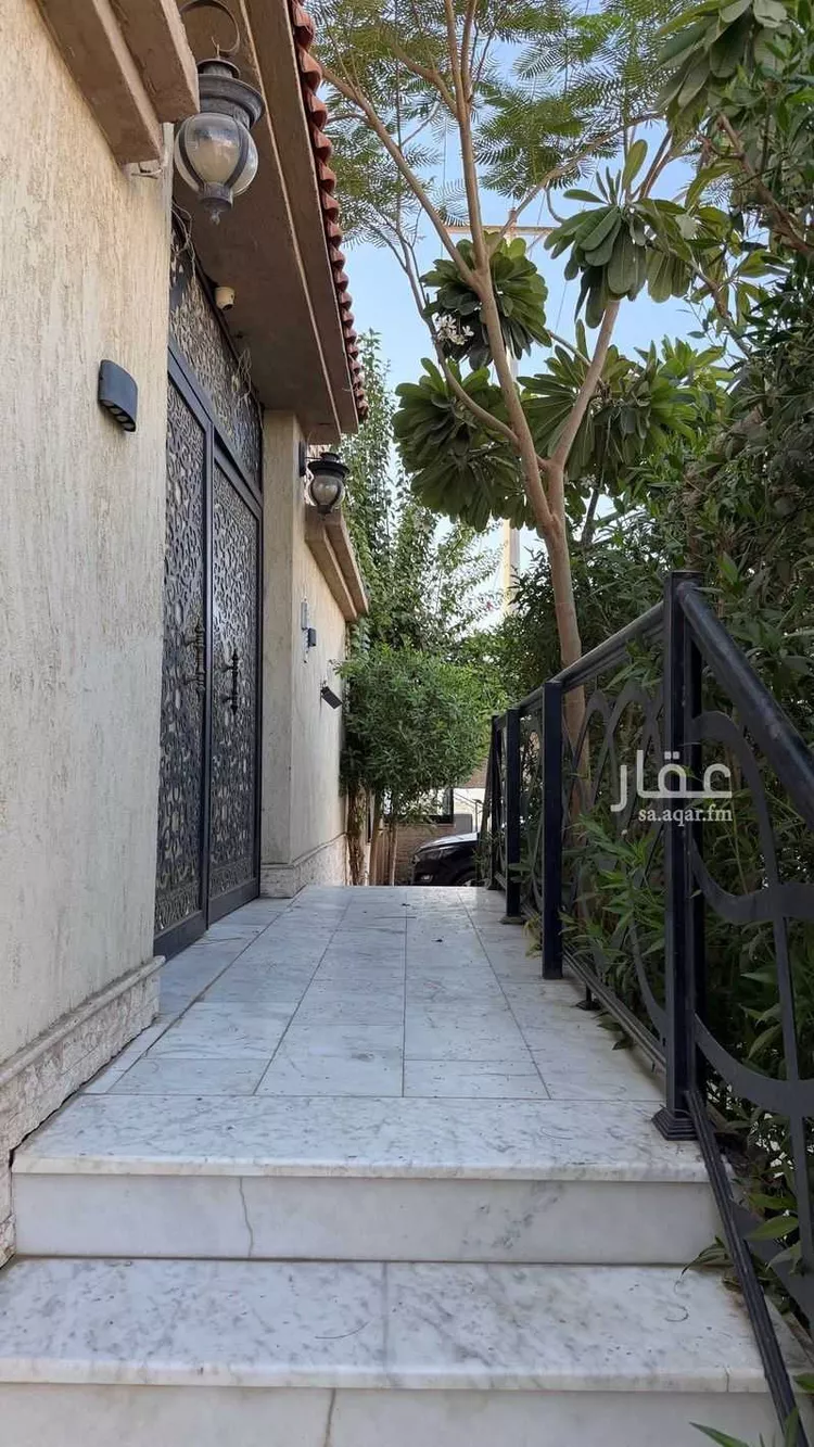 عمارة للبيع في شارع القرينية 74, حي القرينية, مدينة جدة, منطقة مكة المكرمة 4