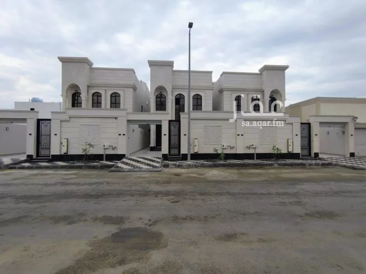 فيلا للبيع في شارع محمد بن ابي دينار, حي الصواري, مدينة الخبر, المنطقة الشرقية