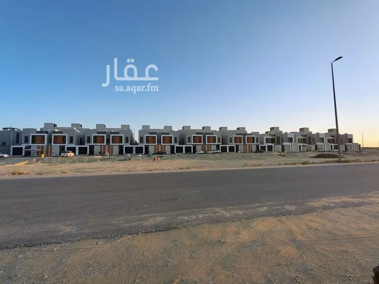 فيلا للبيع في شارع عبد الرحمن بن معاوية, حي الدانة, مدينة الاحساء, المنطقة الشرقية صورة 2