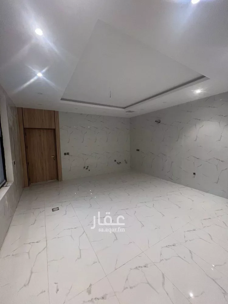 فيلا للبيع في شارع سعيد بن مالك الساعدي, حي اللؤلؤ, مدينة الخبر, المنطقة الشرقية 7