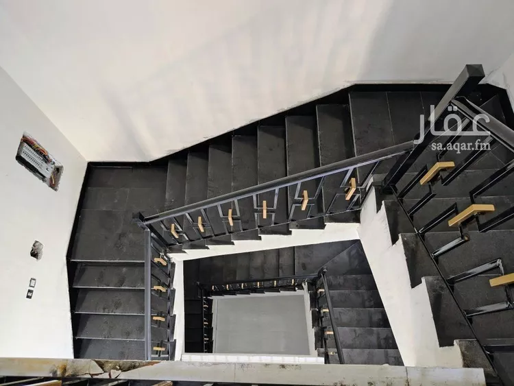 فيلا للبيع في شارع الاخلاص, حي الصواري, مدينة الخبر, المنطقة الشرقية صورة 4