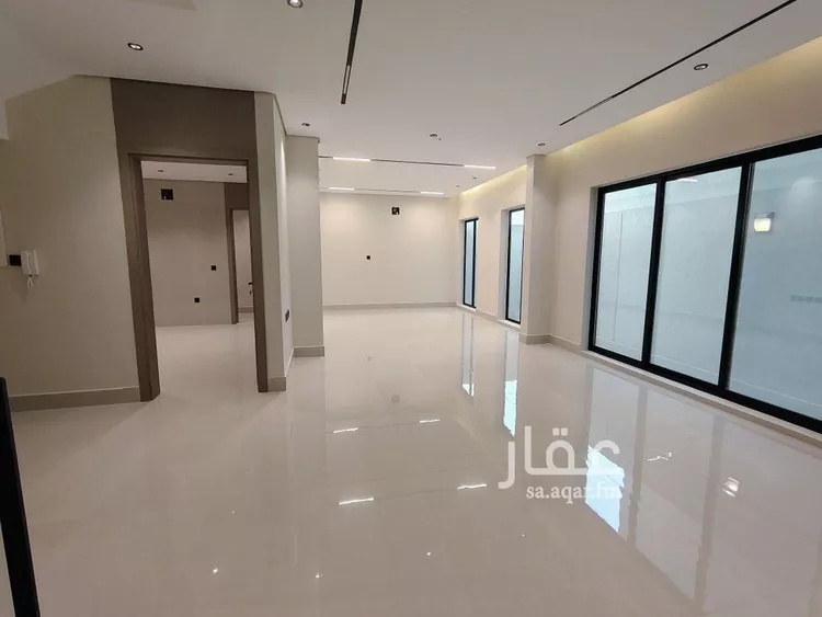فيلا للبيع في شارع دومة الجندل, حي الصواري, مدينة الخبر, المنطقة الشرقية 7