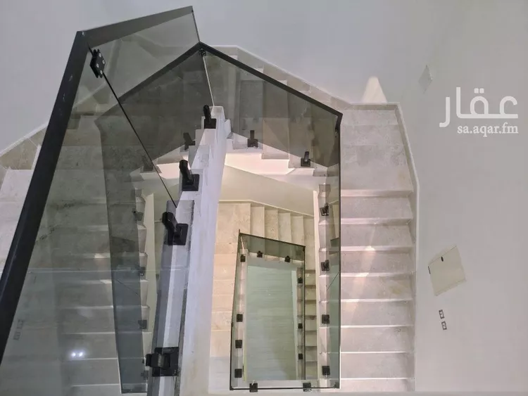 فيلا للبيع في شارع مليجه, حي الصواري, مدينة الخبر, المنطقة الشرقية صورة 5