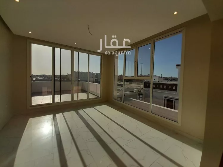 فيلا للبيع في شارع بشير بن تميم, حي الشراع, مدينة الخبر, المنطقة الشرقية