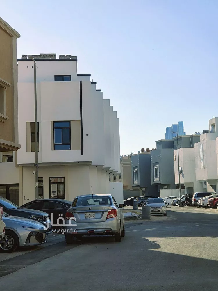 عمارة للبيع في شارع حصين بن شداد, حي الراكة الشمالية, مدينة الدمام, المنطقة الشرقية صورة 2