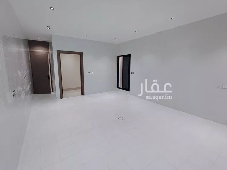 فيلا للبيع في شارع القريه العليا, حي الصواري, مدينة الخبر, المنطقة الشرقية صورة 2