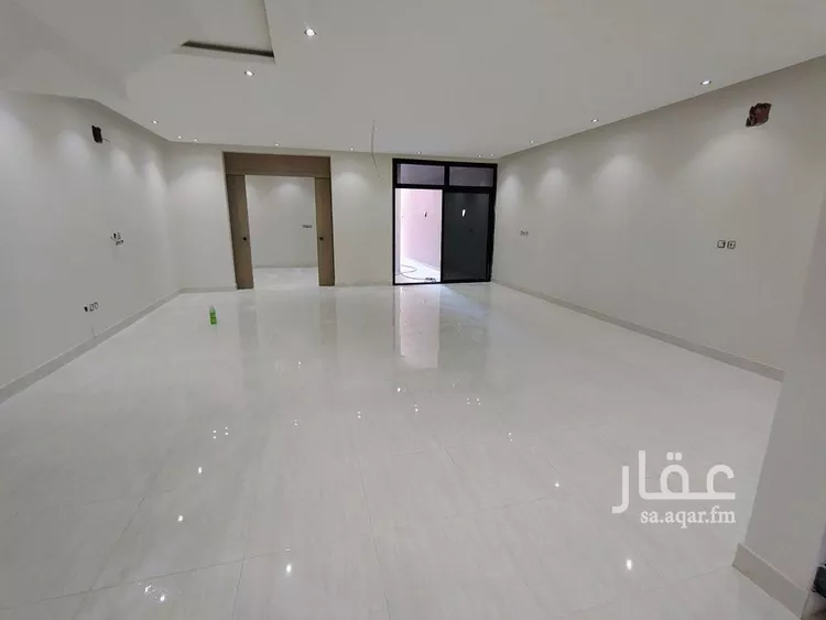 فيلا للبيع في شارع القبه, حي الأمواج, مدينة الخبر, المنطقة الشرقية صورة 2