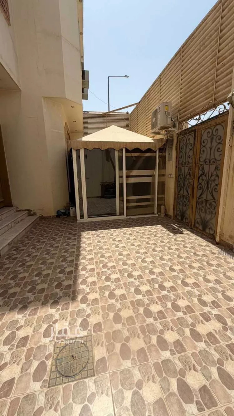فيلا للبيع في شارع قها, حي شبرا, مدينة الرياض, منطقة الرياض 6