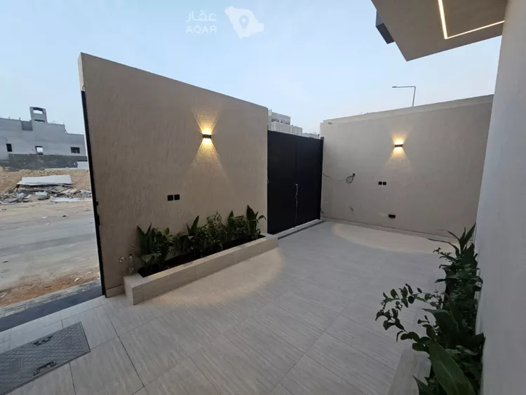 Villa for Sale in Riyadh Al Arid 13