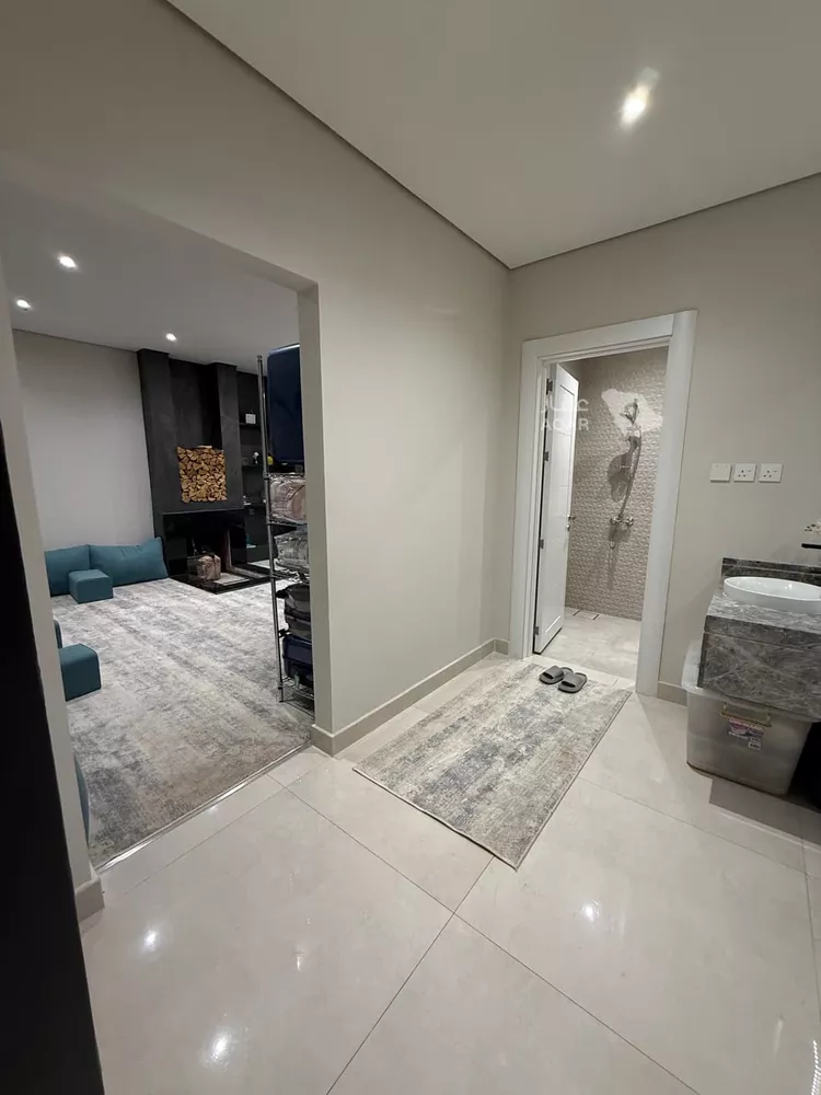 Villa for Sale in Unayzah Al Masif