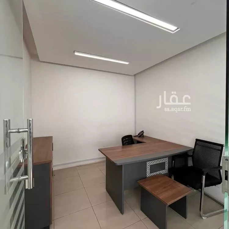 مكتب تجاري للإيجار في شارع الامير عبدالعزيز بن مساعد بن جلوي, حي المربع, مدينة الرياض, منطقة الرياض