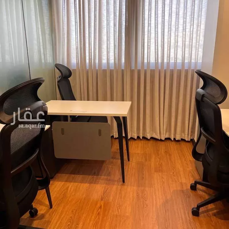 مكتب تجاري للإيجار في شارع الامير عبدالعزيز بن مساعد بن جلوي, حي المربع, مدينة الرياض, منطقة الرياض صورة 3